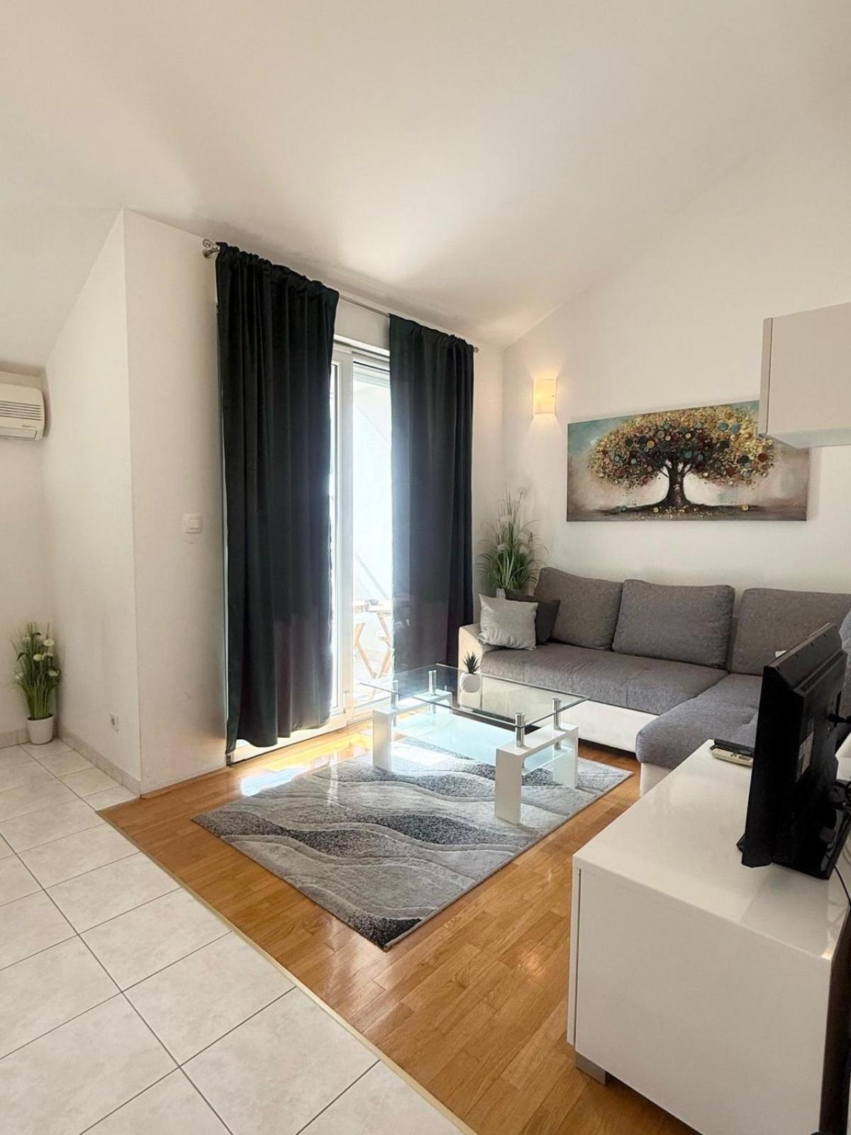 Apartment My Place Σπλιτ Εξωτερικό φωτογραφία